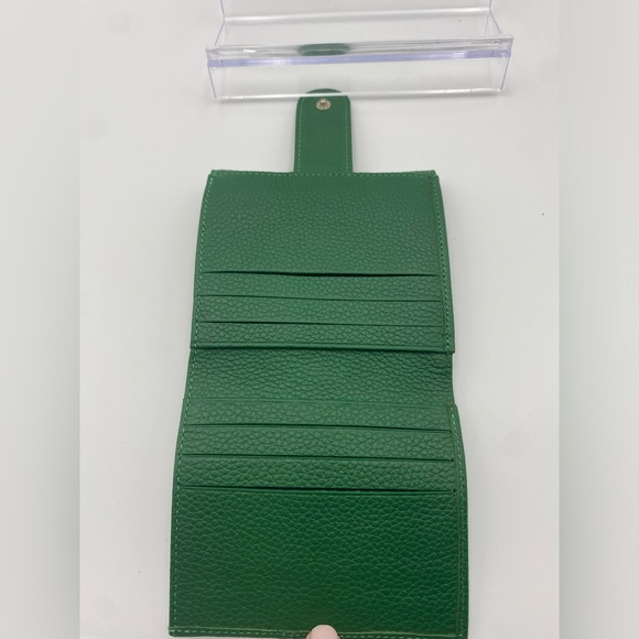 Longchamps Kelly Green Small Bifold Snap Wallet NWOT - Picture 6 of 10